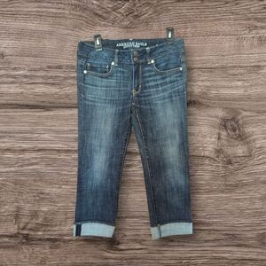 NWOT American Eagle Womens Jeans Artist Crop Stretch Distressed Size 6